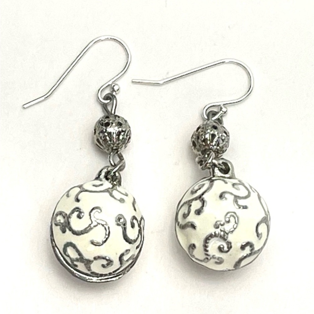 Vtg Drop Dangle Pierced Hook Earrings Scroll Design Spheres